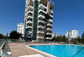 Sea view resale apartment in Konyaalti Antalya